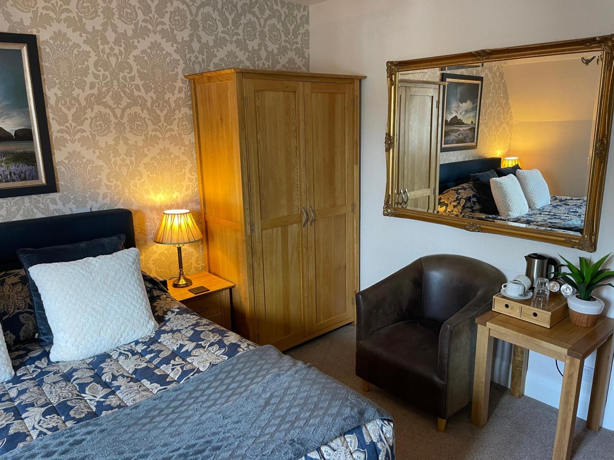 Park View Bed & Breakfast 4*